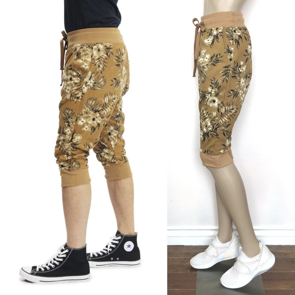 Unisex French Terry Printed Capri Cropped Shorts - Picture 2 of 9